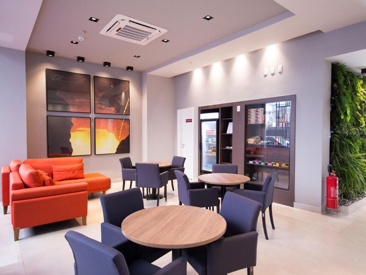 Vila Business Hotel Volta Redonda Exterior photo