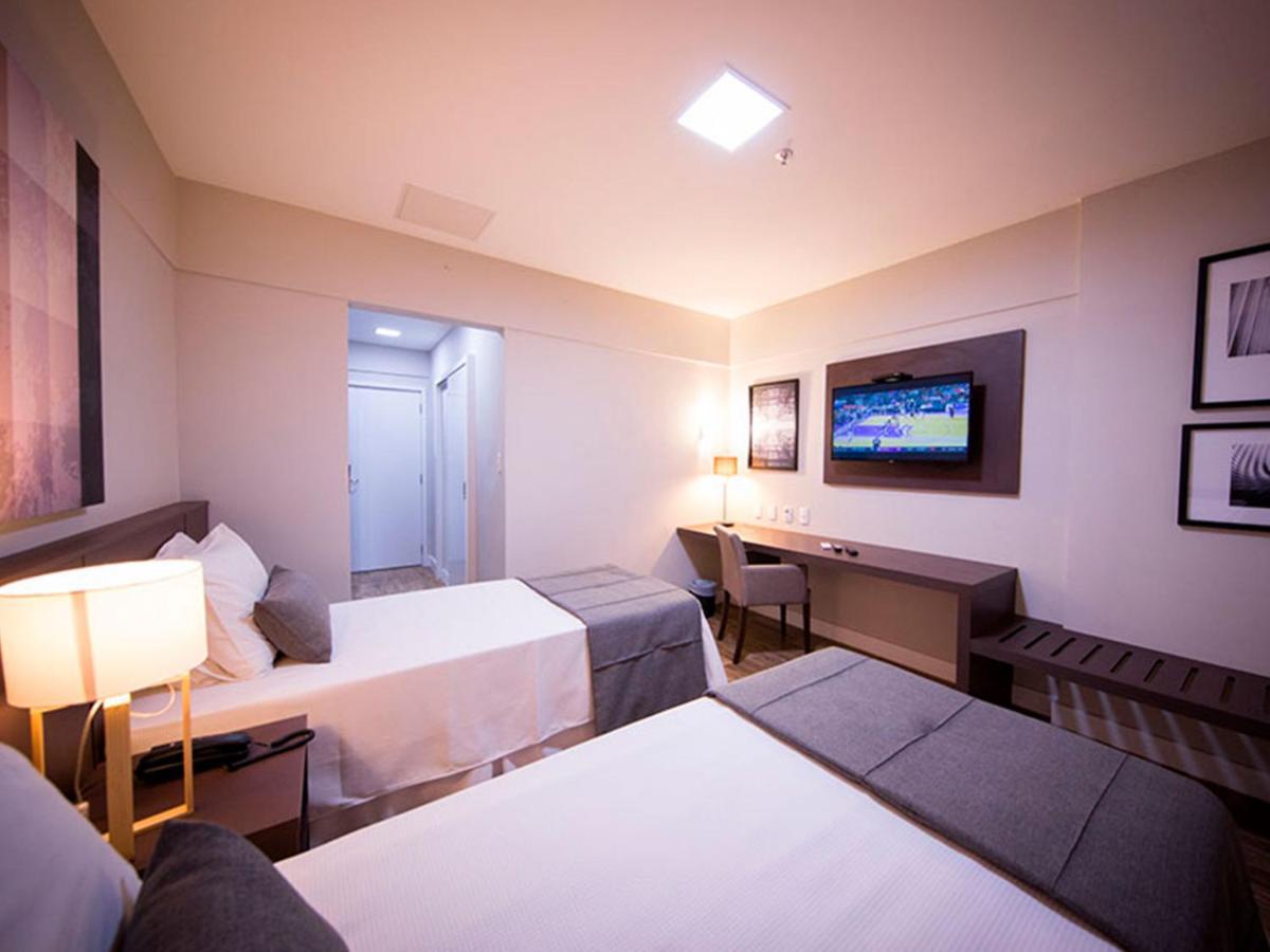 Vila Business Hotel Volta Redonda Exterior photo